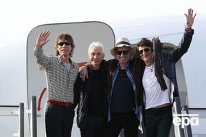 В период с 1960-х по 1980-е годы музыка иностранных исполнителей, в том числе и The Rolling Stones, запрещалась на острове