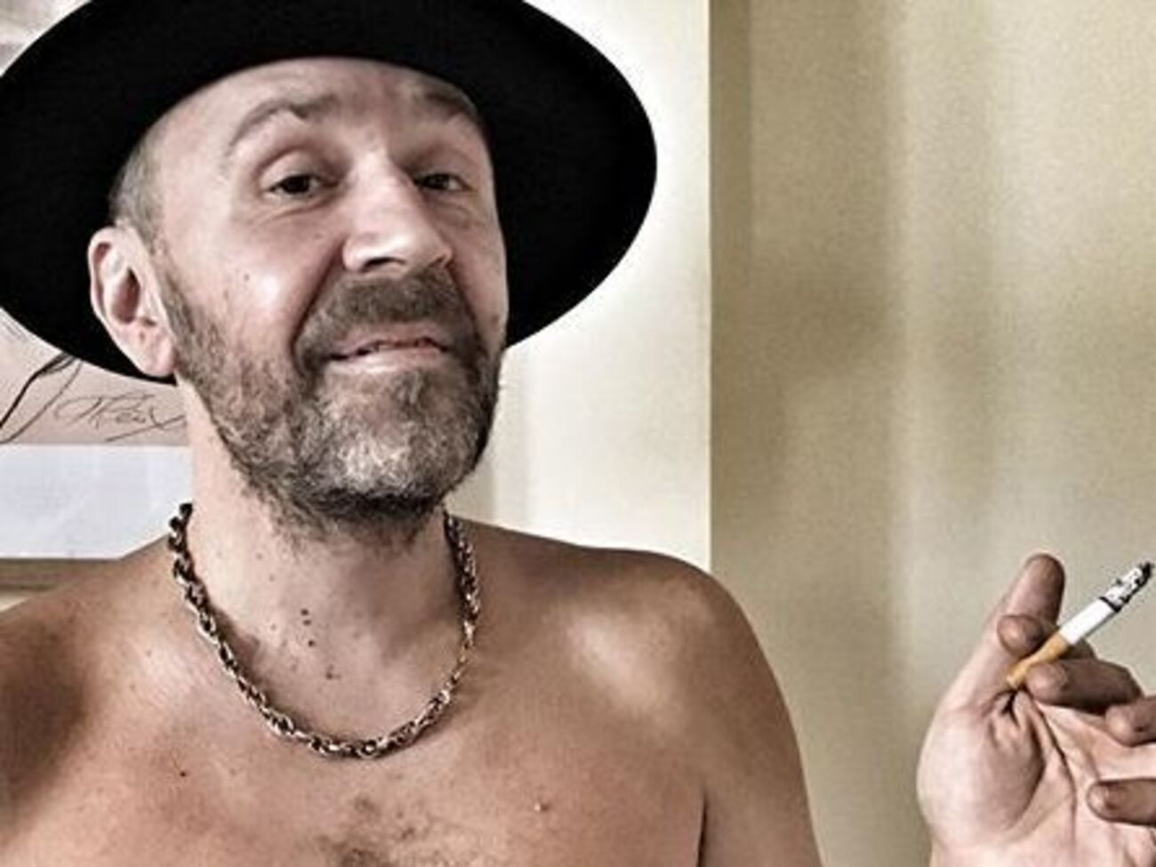 Шнуров: Я по собственной прихоти делаю из средних певичек вполне себе звездочек