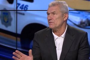 Кур: Много было случаев, когда сторона обвинения, преследуя свои интересы, давила все, что можно было назвать защитой