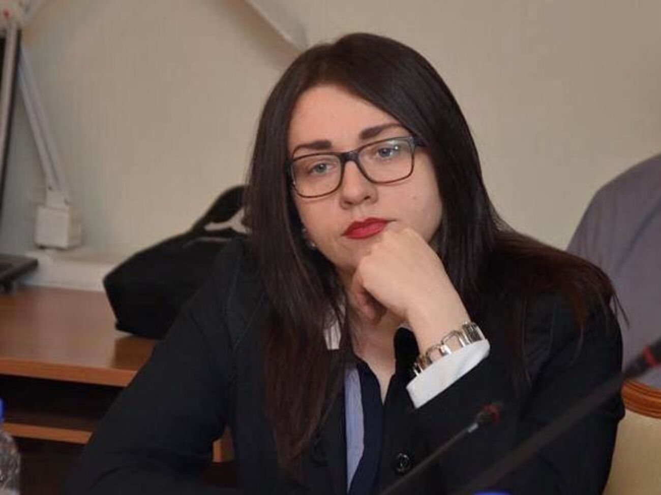 Оксана Соколовская: Все начало происходить после того, как Грабовский и я навещали своих подзащитных Ерофеева и Александрова и обсуждали с ними позицию защиты