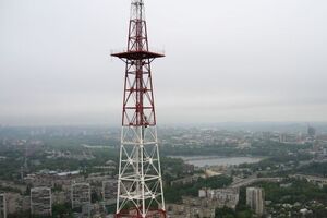 На российские деньги собираются купить оборудование для Донецкого радиотелевизионного передающего центра, а также станций-ретрансляторов Тореза и Горловки