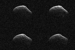 NASA смонтировало видео из радарных снимков пролетевшей мимо Земли кометы