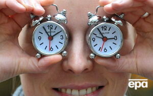 Сегодня Украина переходит на летнее время