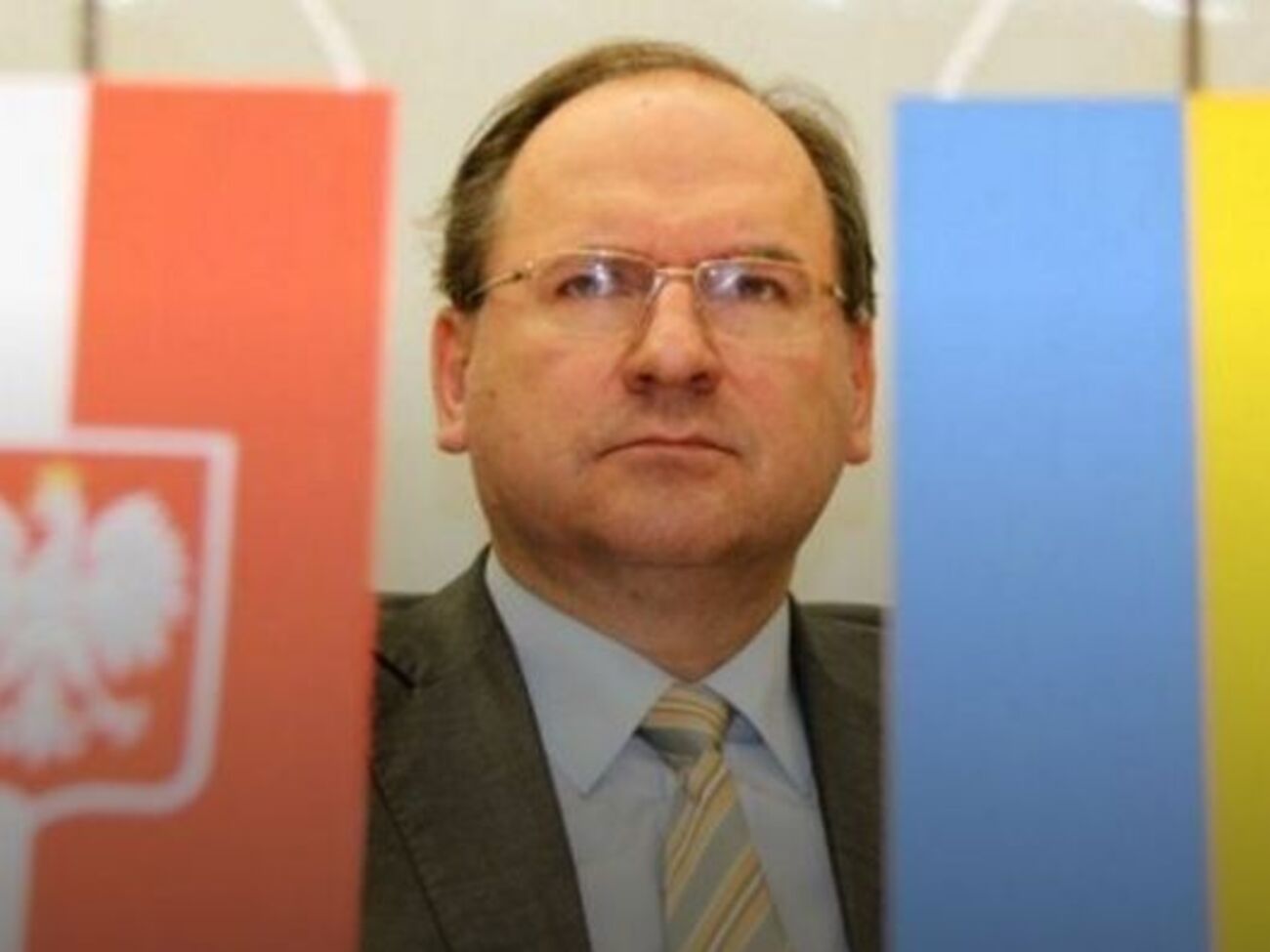 Литвин: Без виз смогут въехать на территорию стран Шенгена владельцы биометрических паспортов