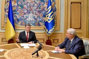 Порошенко: Советую народным депутатам ходить на заседания Верховной Рады и определять судьбу генерального прокурора, как того требует Конституция