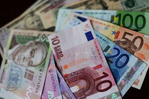 Нацбанк установил курс валют на 29 марта