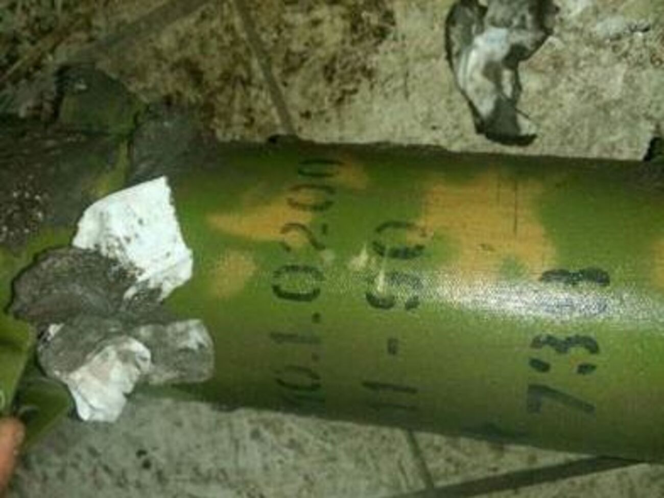 СБУ нашла боевой огнемет, направленный в сторону автотрассы