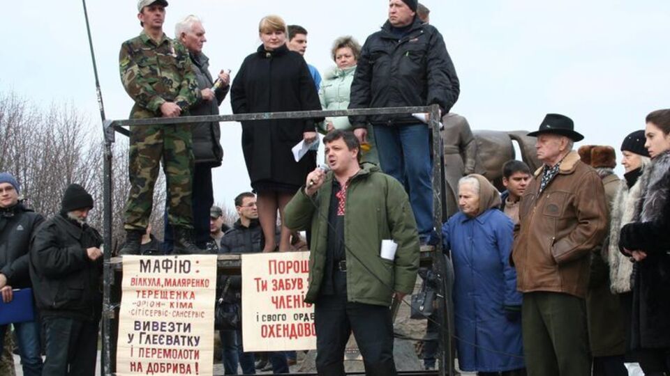 Семенченко рассказал о выборах по кремлевскому сценарию