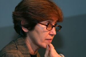 Доходы "упали" из-за высокого порога инфляции в республике, пояснила Зубаревич