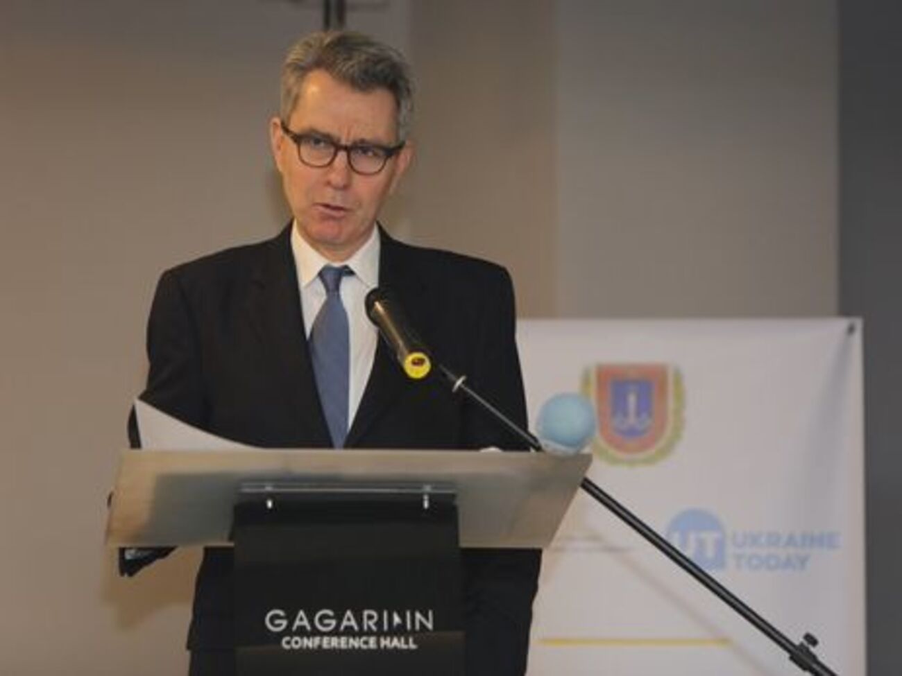 Пайетт приветствовал решение об увольнении генпрокурора Украины