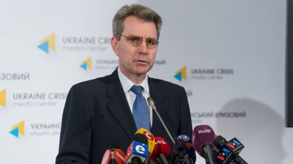 Пайетт считает абсурдными предположение об обмене Савченко на Бута