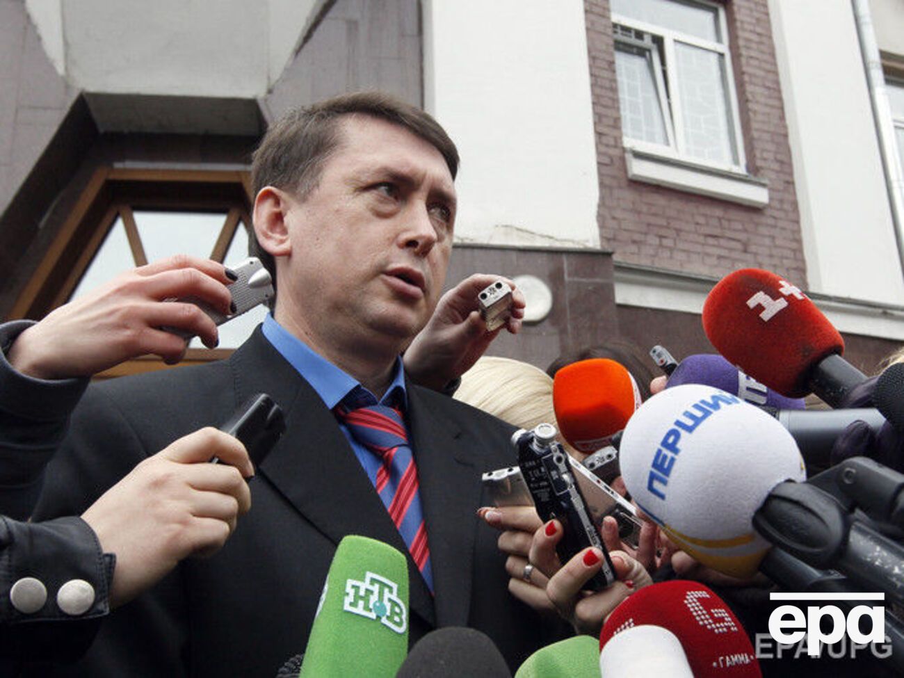 Генпрокуратура подозревает Мельниченко в госизмене