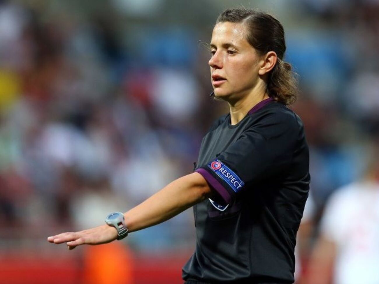 Екатерина Монзуль проведет матч в качестве главного арбитра 3 апреля