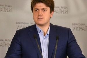 Винник поддержал решение о лишении мандатов Томенко и Фирсова