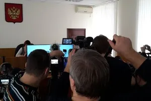 Рекордное количество журналистов прибыло в российский суд, где идет процесс над Савченко