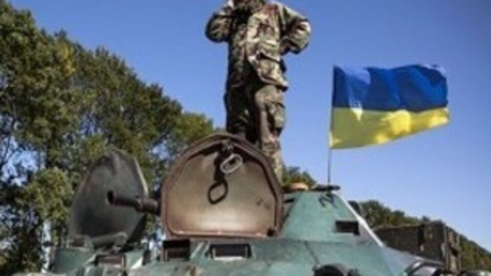 "Як воно включається, бл..дь?" Депутат от Оппозиционного блока не совладал с микрофоном на трибуне Рады. Видео