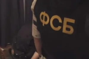 Обыски проводили сотрудники ФСБ