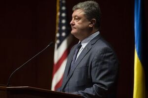 Порошенко отметил, что число украинских солдат, погибших на Донбассе, превышает военные потери США в Афганистане за последние 15 лет