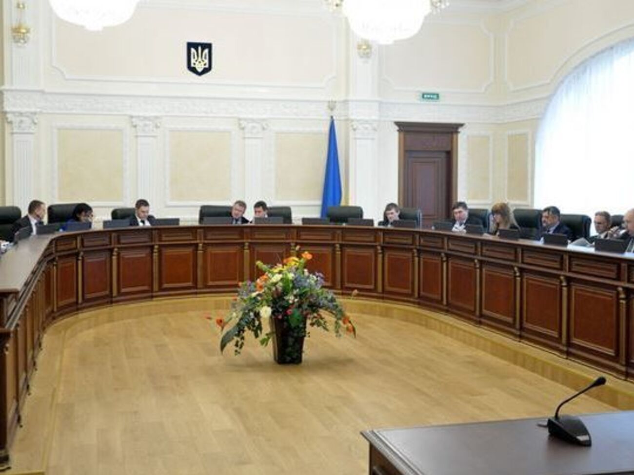 Высший совет юстиции внесет представление об увольнении шести судей в Раду