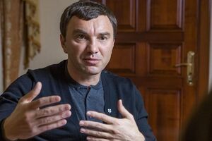 По данным УП, переговоры от "Народного фронта" ведет нардеп Иванчук