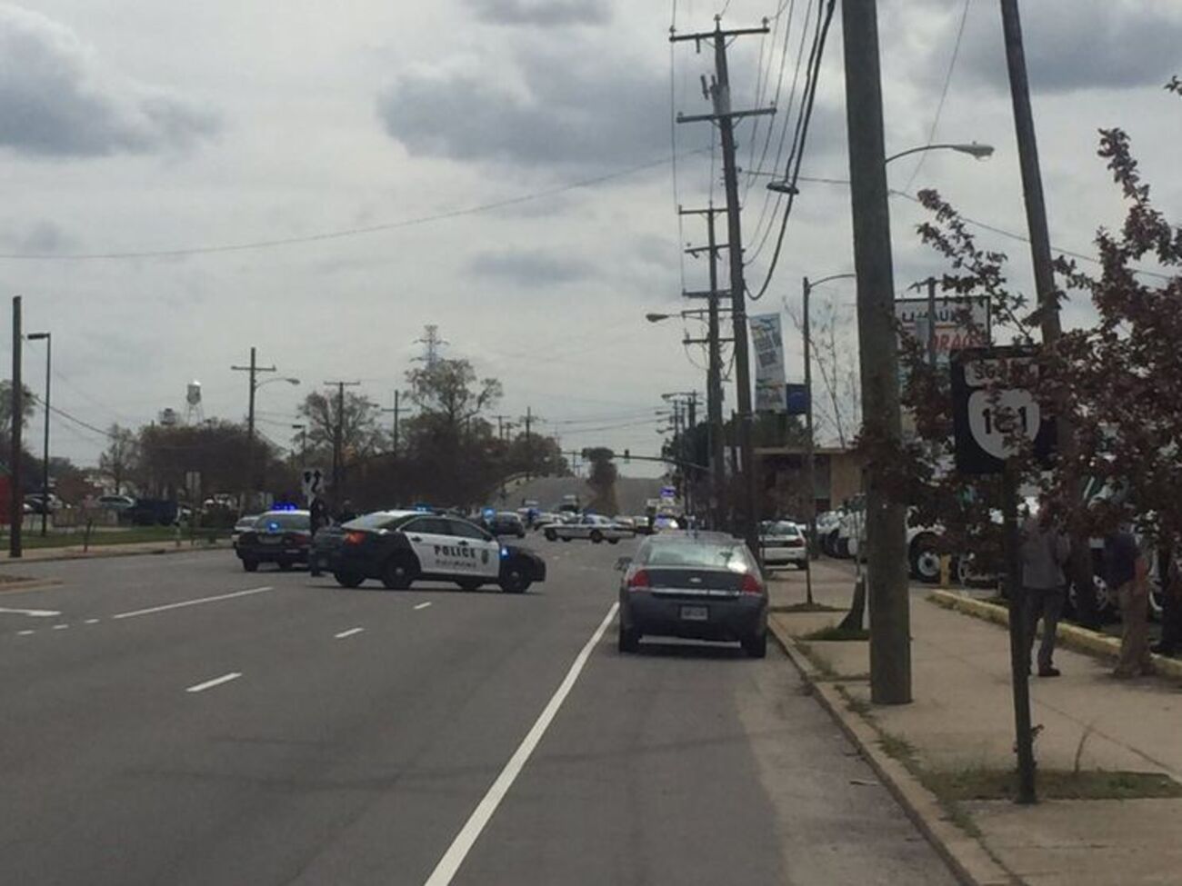 Неизвестный открыл огонь в Ричмонде