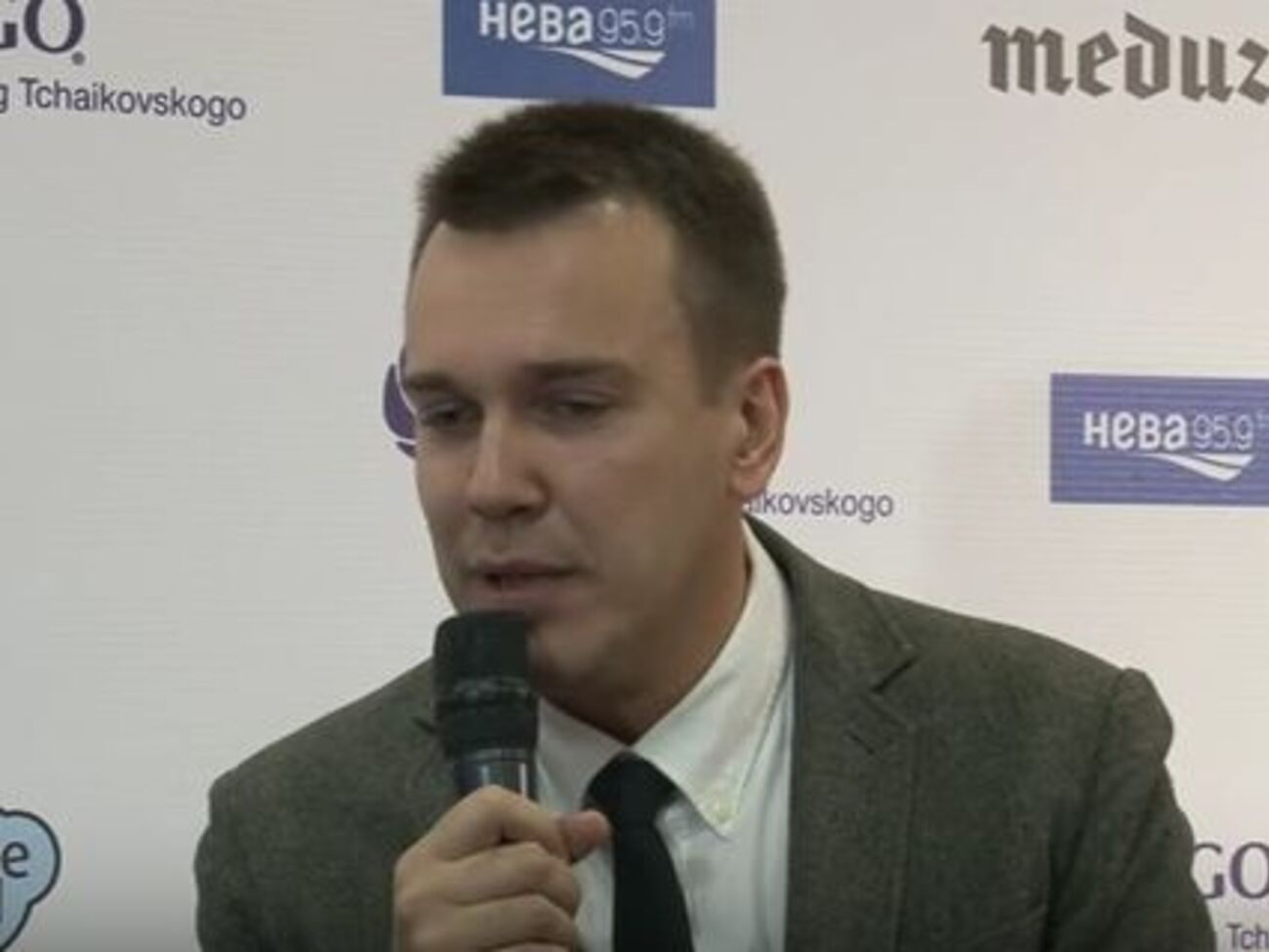 Зыгарь: Если вы послушаете любое публичное выступление Путина, он все время полемизирует с воображаемыми Обамой и Меркель