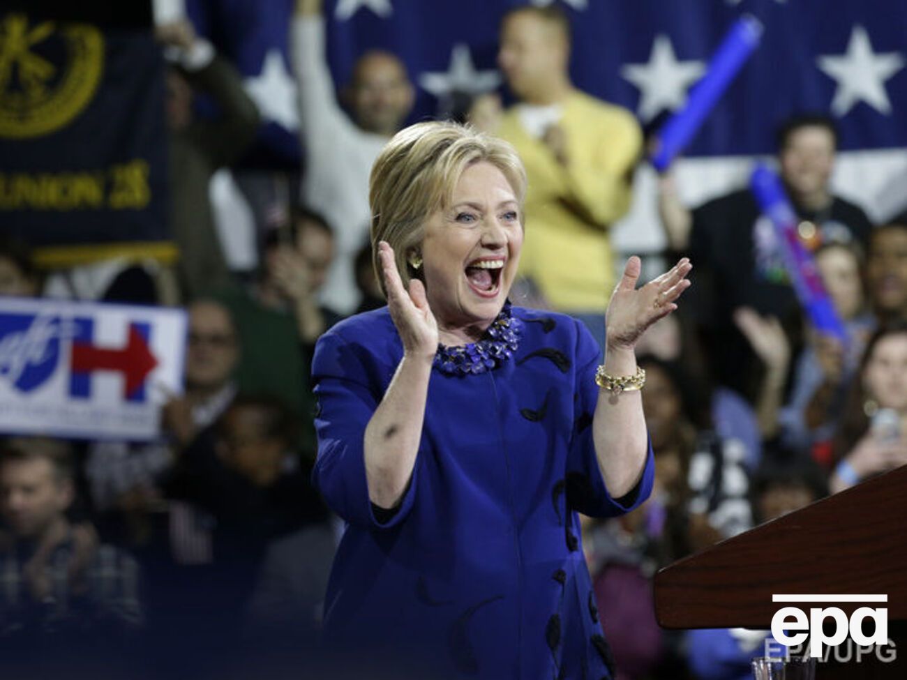 Подеста уверен, что убедил Клинтон рассекретить архивы по НЛО