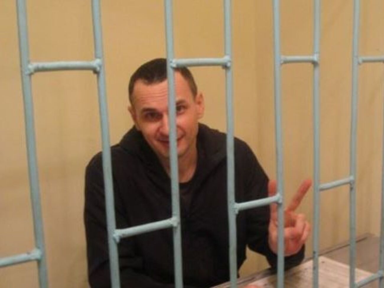 Примерно через неделю Сенцова переправят по этапу дальше