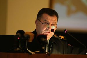 Полторак поставил руководителям структурных подразделений Минобороны и Генштаба задачу составить помесячные планы проведения реформ