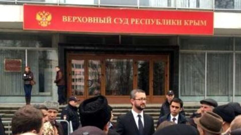 По словам Джелялова, прокуратура предоставила более 500 страниц и семь CD-дисков с материалами по данному делу