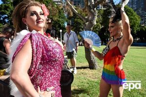 В этом году на гей-парад собрались более 12 тыс. участников