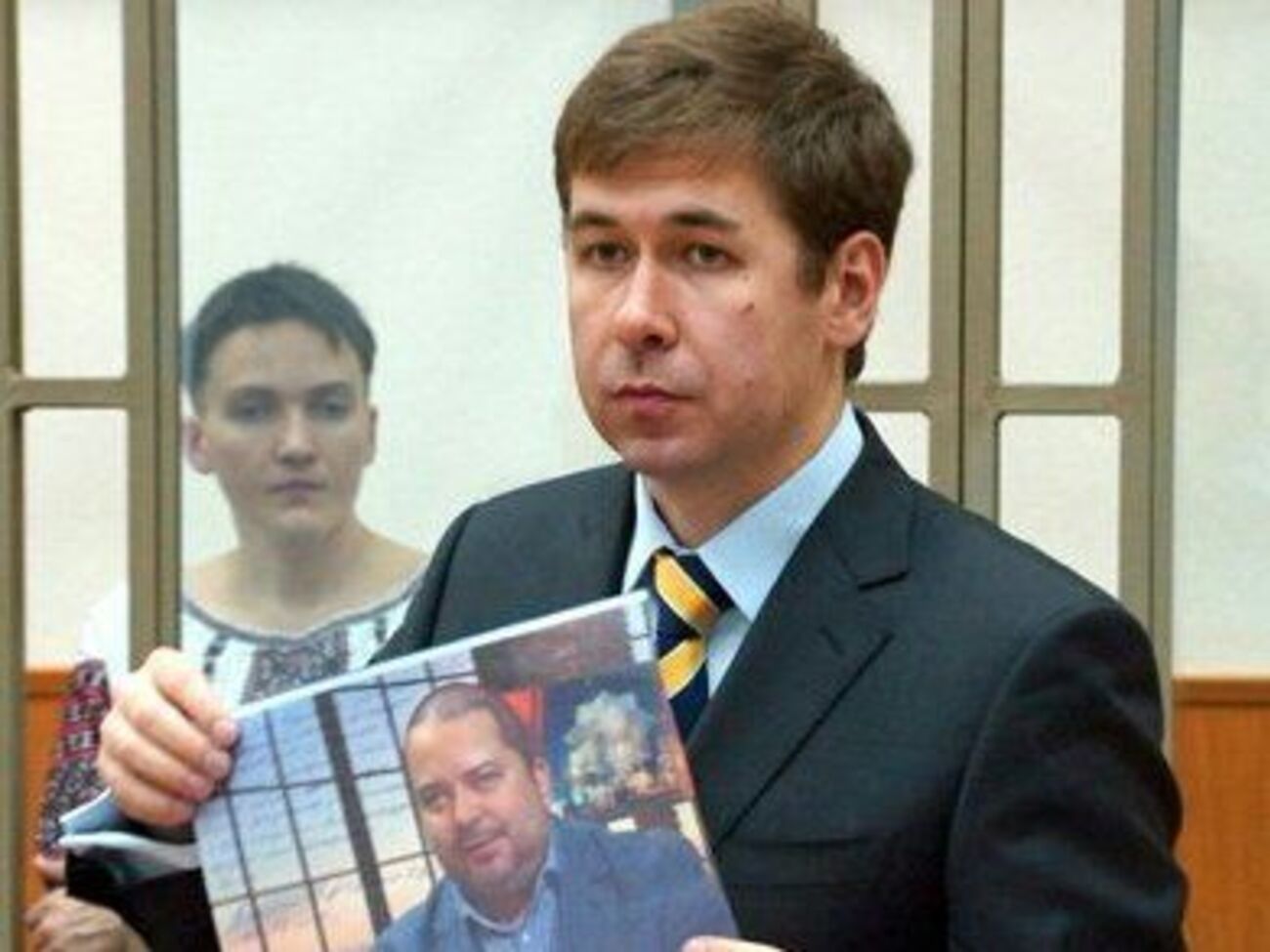 Адвокат Новиков и Савченко