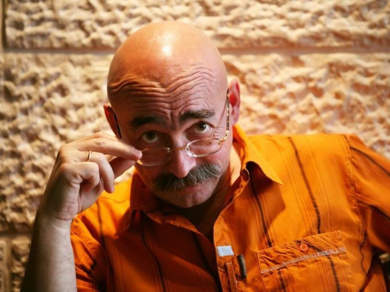 Карикатурист Андрей Бильжо: Мою публикацию о советском вожде удалили. Сталина защищает Facebook. Или ФСБ?