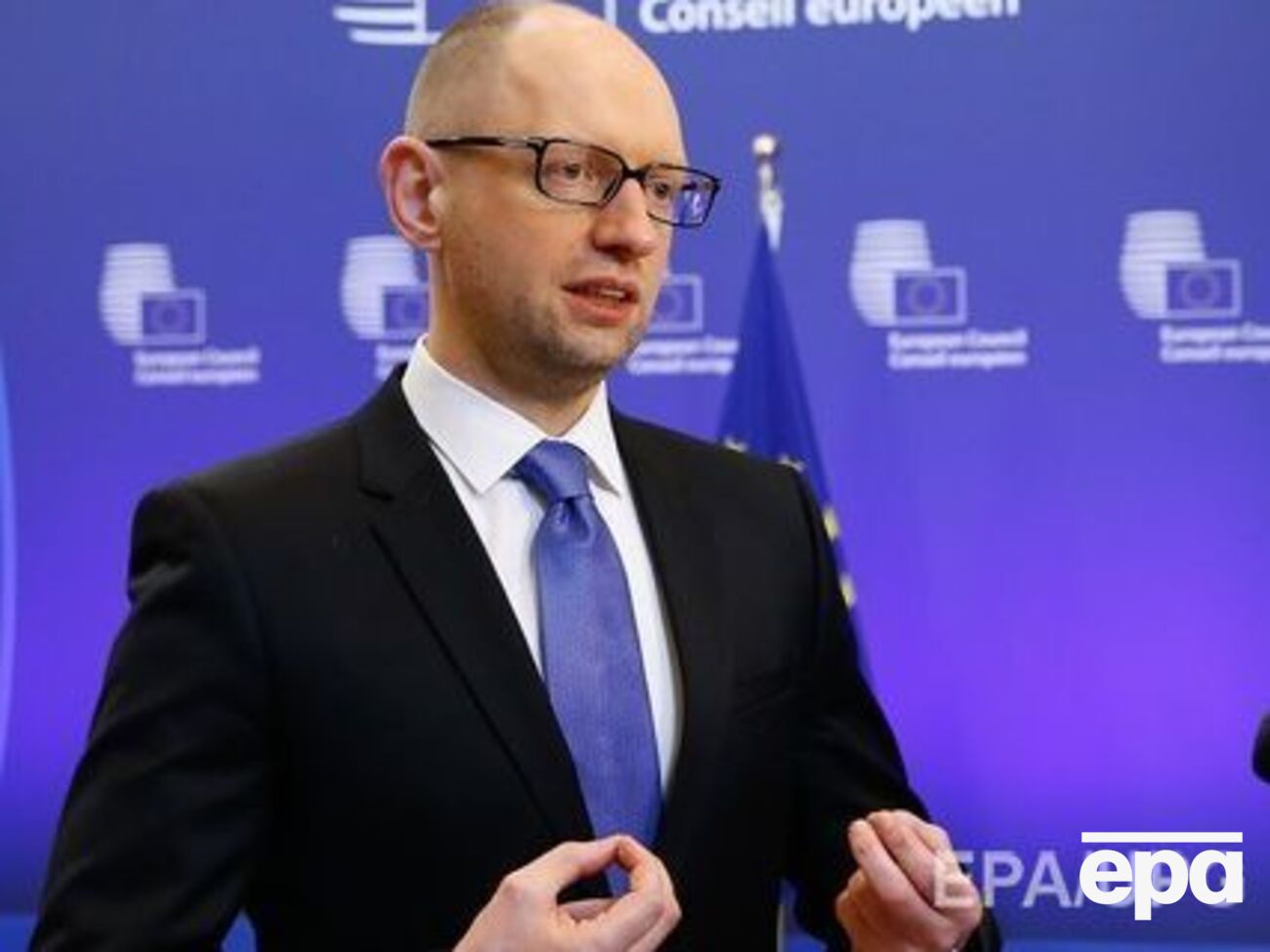 Арсений Яценюк: Правительство выделило 500 млн грн на приобретение новых школьных автобусов