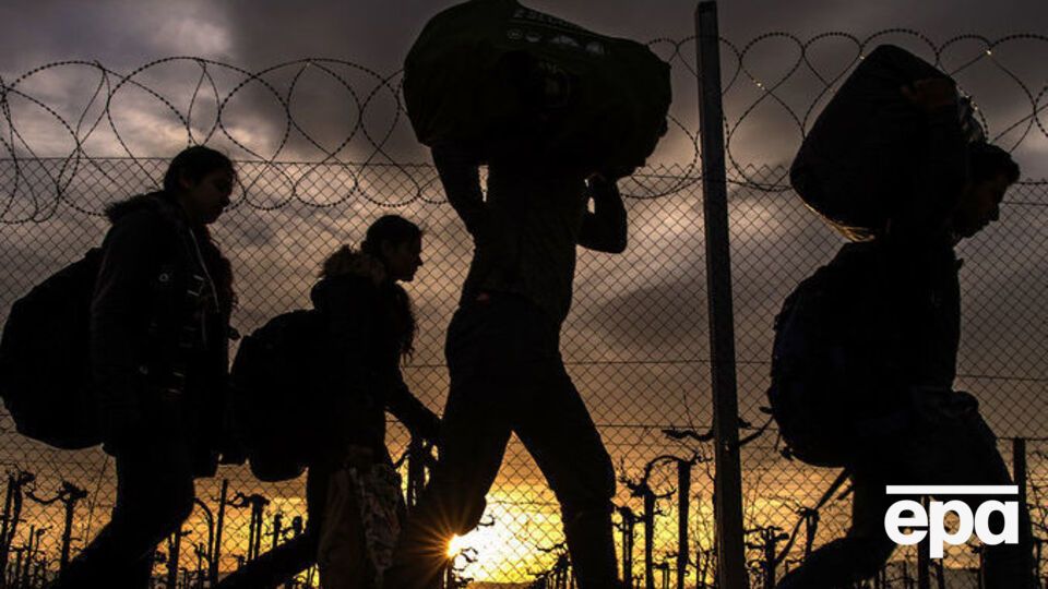 ЕС намерен препятствовать передвижению беженцев по Европе