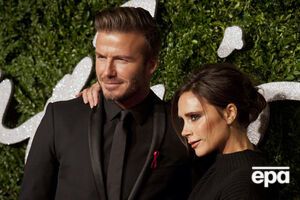 Виктория и Дэвид Бекхэм написали поздравления мамам