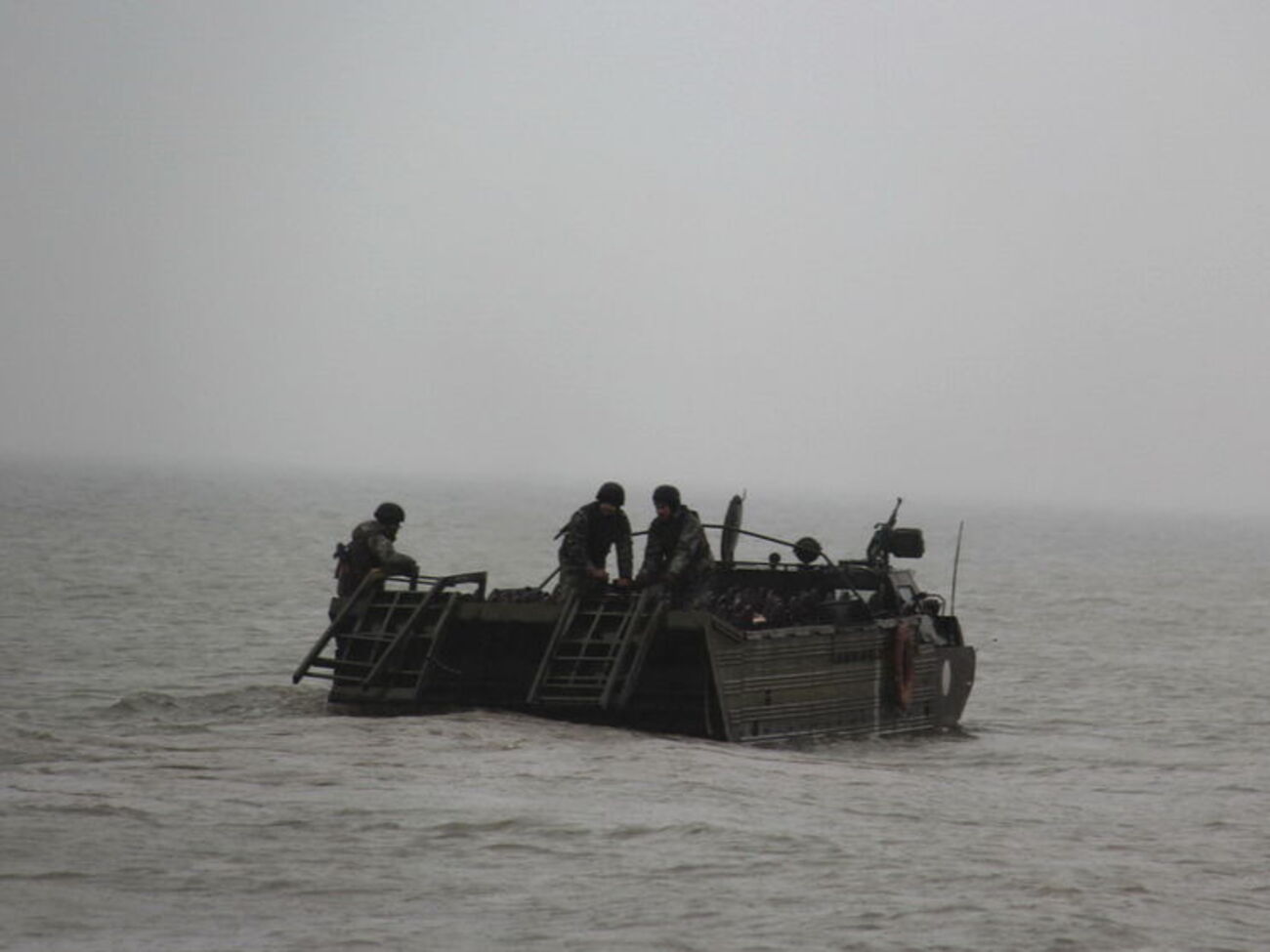 В Азовском море установили противодесантные мины