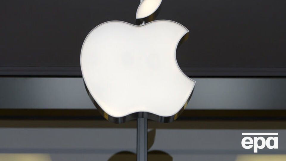 Хакерам впервые удалось заразить компьютеры Apple