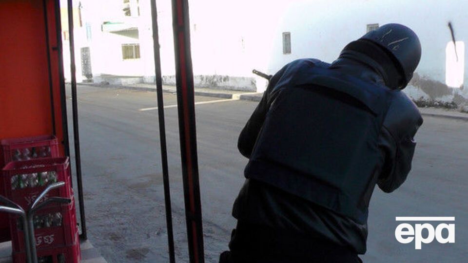 Тунисские силы безопасности полностью контролируют Бен Гердан