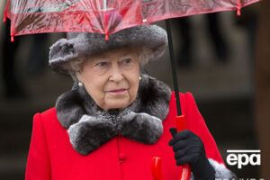 Королева намерена сохранять нейтралитет, заверили в Букингемском дворце