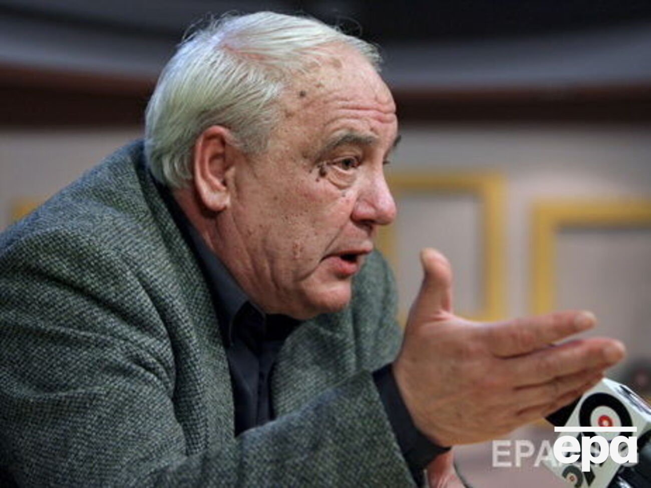 Владимир Буковский:&nbsp;У Надежды Савченко своя ситуация, она объявила сухую голодовку. Она взрослый человек, это ее решение
