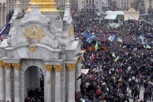 Порошенко хочет расширить формат переговоров по Крыму