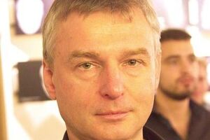 После того как журналист перестал выходить на связь, родственники начали поиски и нашли его погибшим