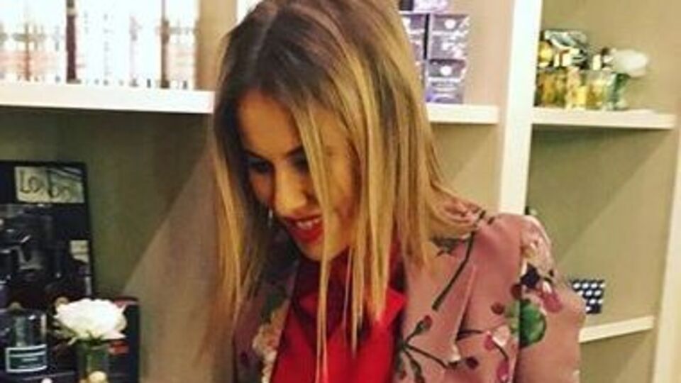 Собчак: Измотав себя, пройдя боль, нетерпение, ощущение невозможного продвинуться дальше в практике, вдруг обретаешь негу и спокойствие. Тихое смирение и наблюдение вдруг открывают тебе двери в самые потаенные места самого себя