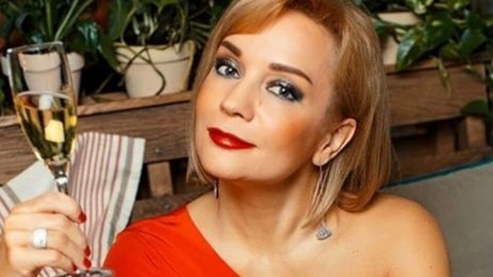 Буланова впервые изменила привычному стилю