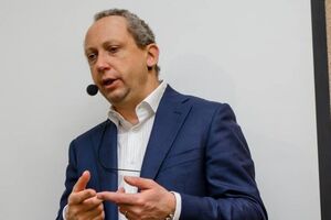 Слава Рабинович: Чем больше такой информации будет расследовано и опубликовано, тем больше это поможет процессу делегитимизации Путина и его окружения среди своих коллег на Западе