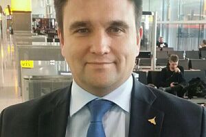 Климкин на два часа превратится в велосипедиста