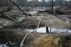Янтарный прииск в Ровенской области