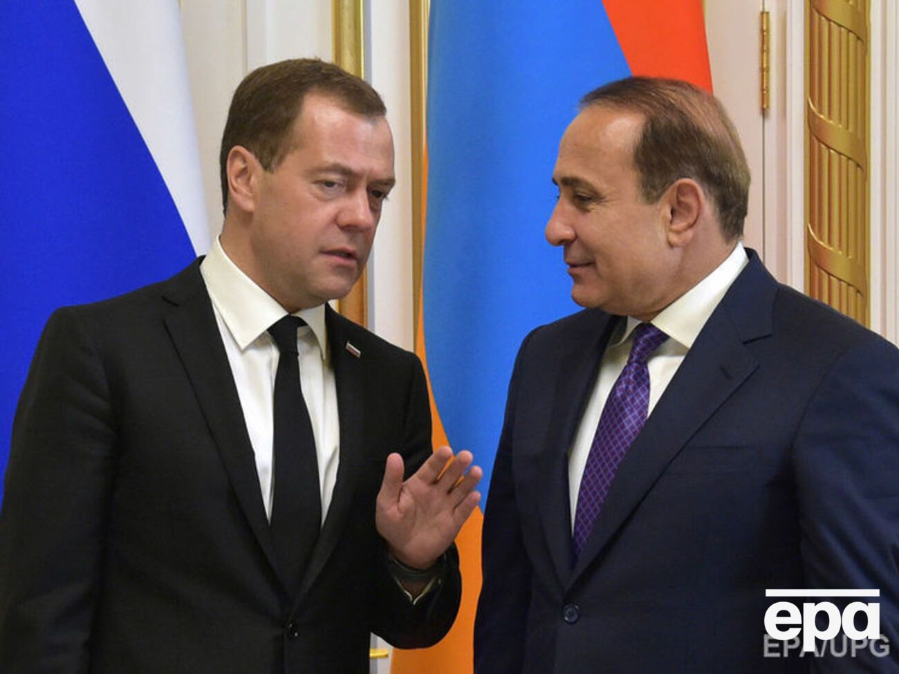 Ереван призывает Москву не продавать оружие Азербайджану