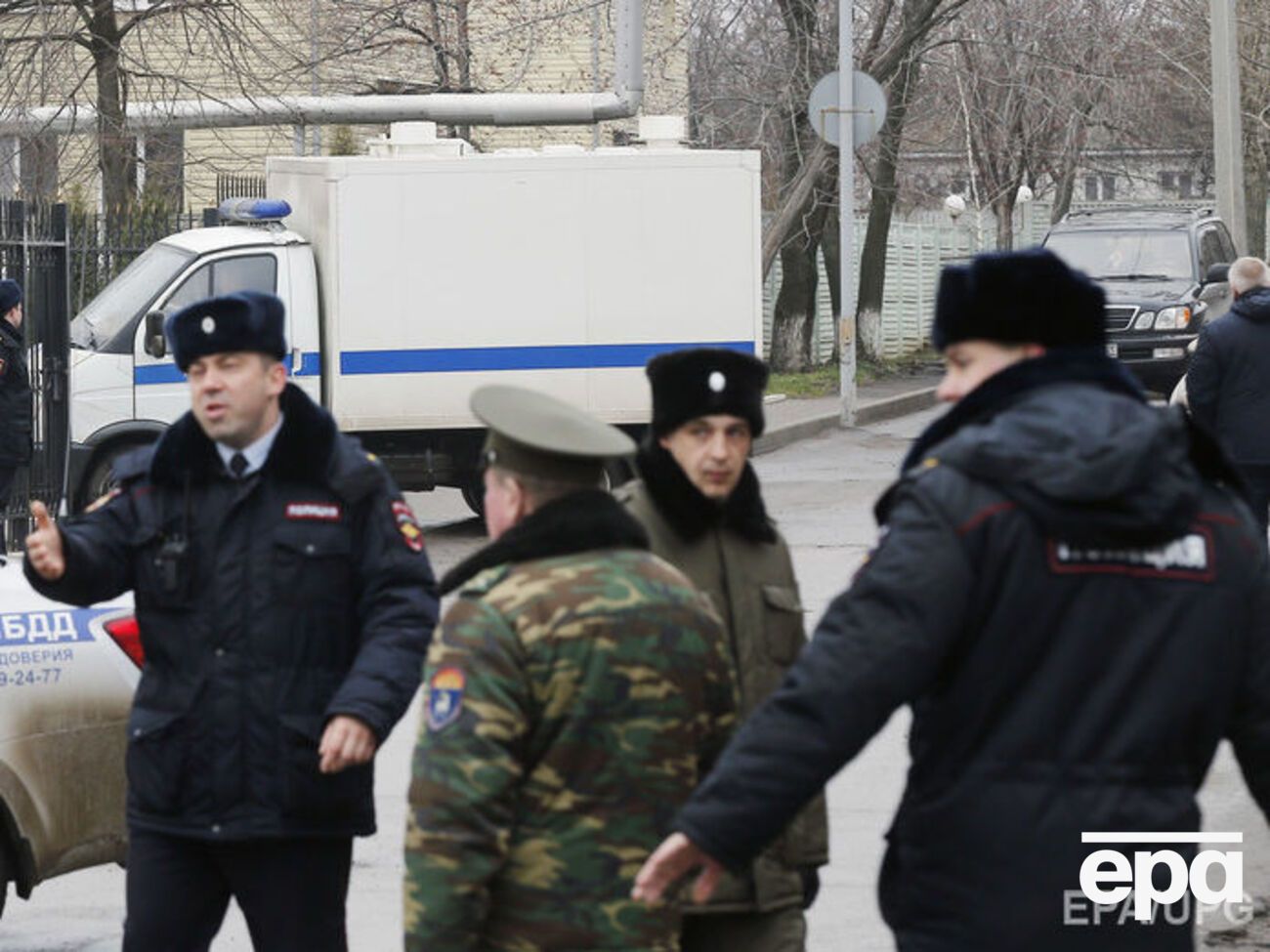 Трое смертников взорвали себя у отдела полиции в Ставрополье